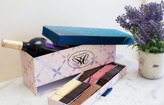 Exclusive Chocolate Wine box set