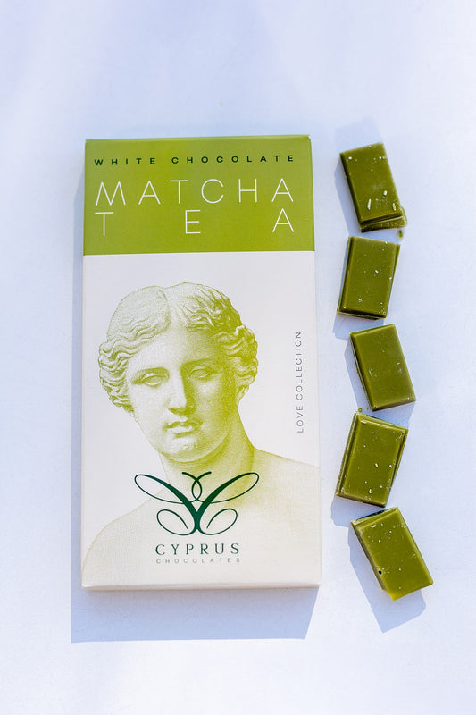 White chocolate bar with Japanese matcha green tea