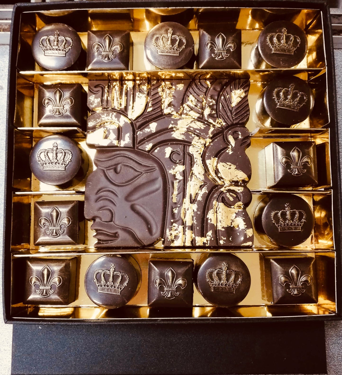 Gold chocolate Set